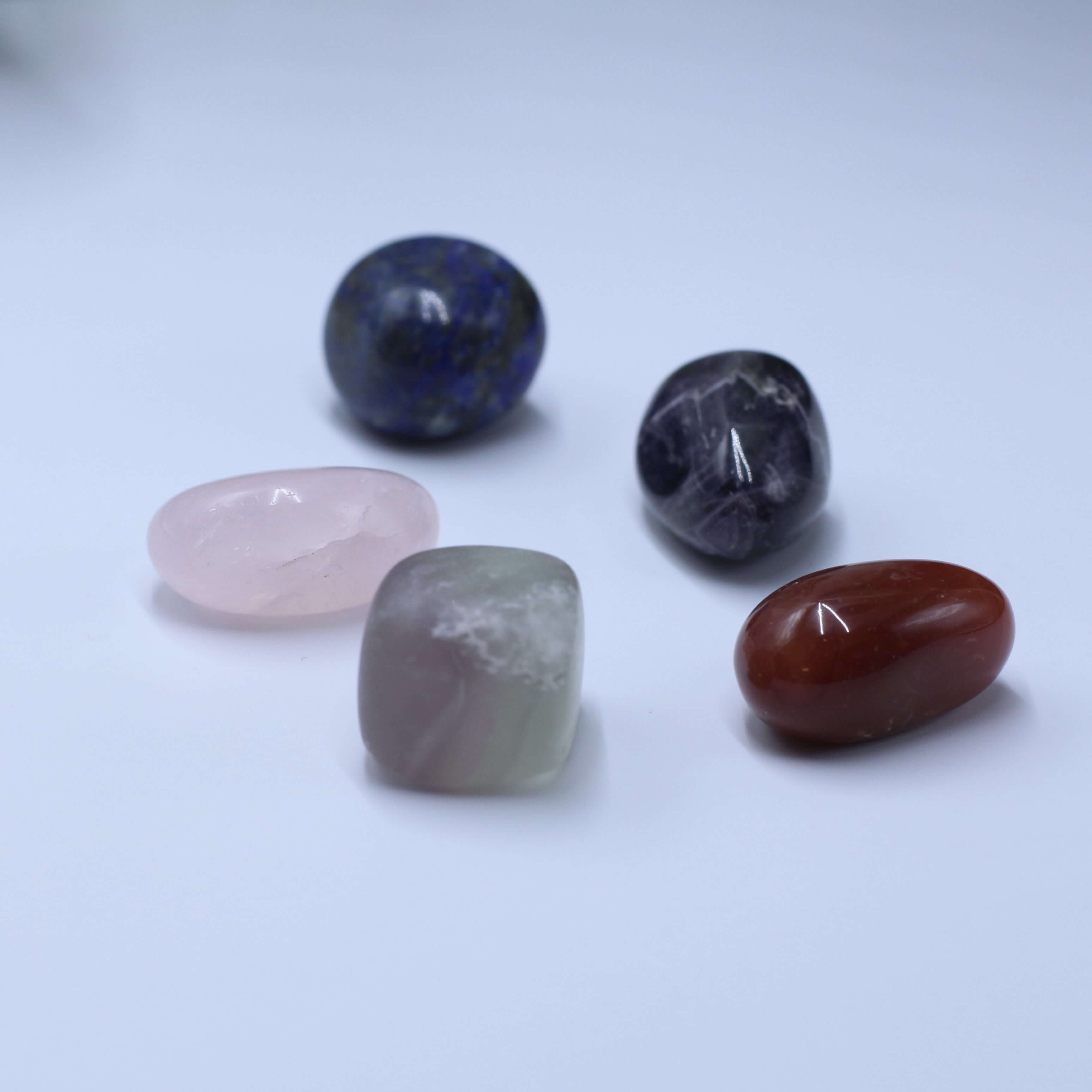 Twelve Constellation Healing Crystal Set - Self-Enhancement featuring five unique gemstones for balance and energy.